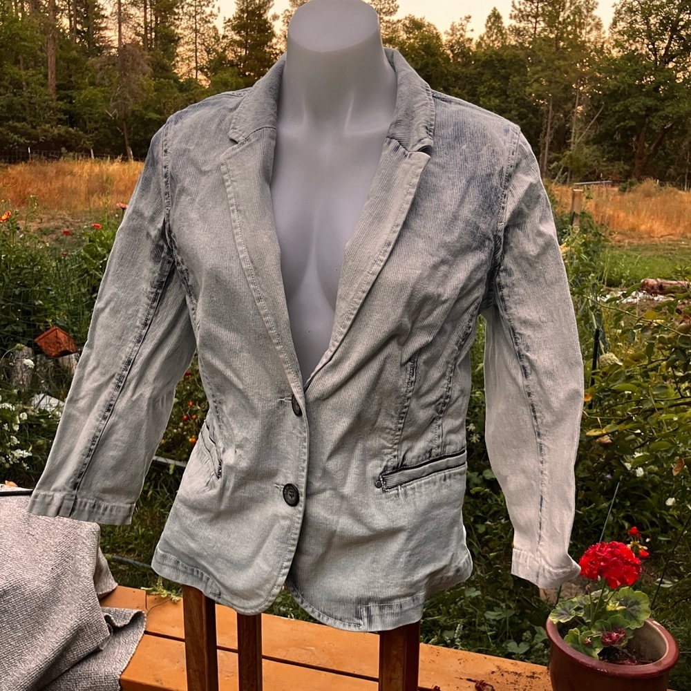 DKNY bleached denim blazer with zippered cuffs L